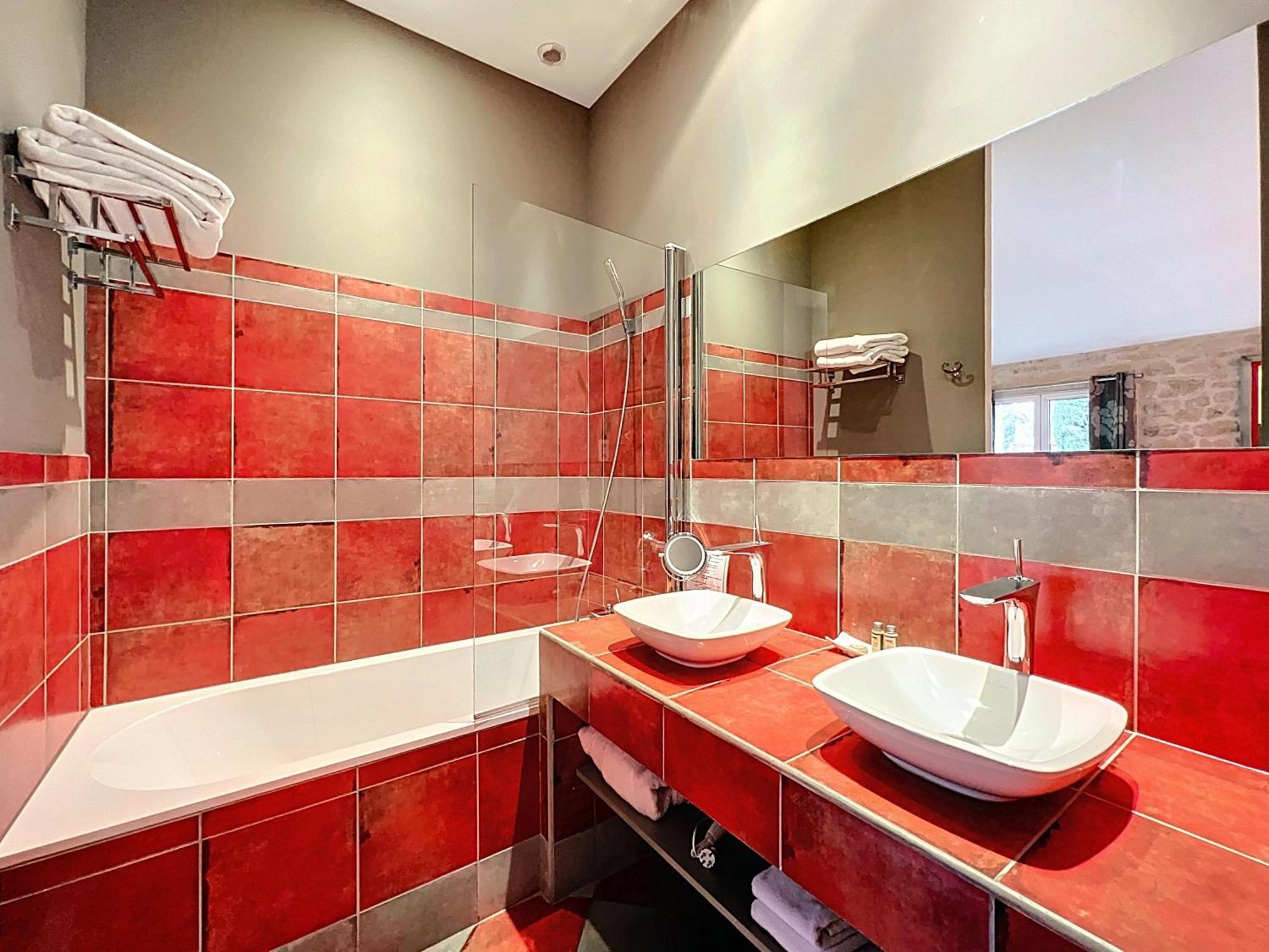 Collias Chambres D'Hotes La Maison De Leonie מראה חיצוני תמונה