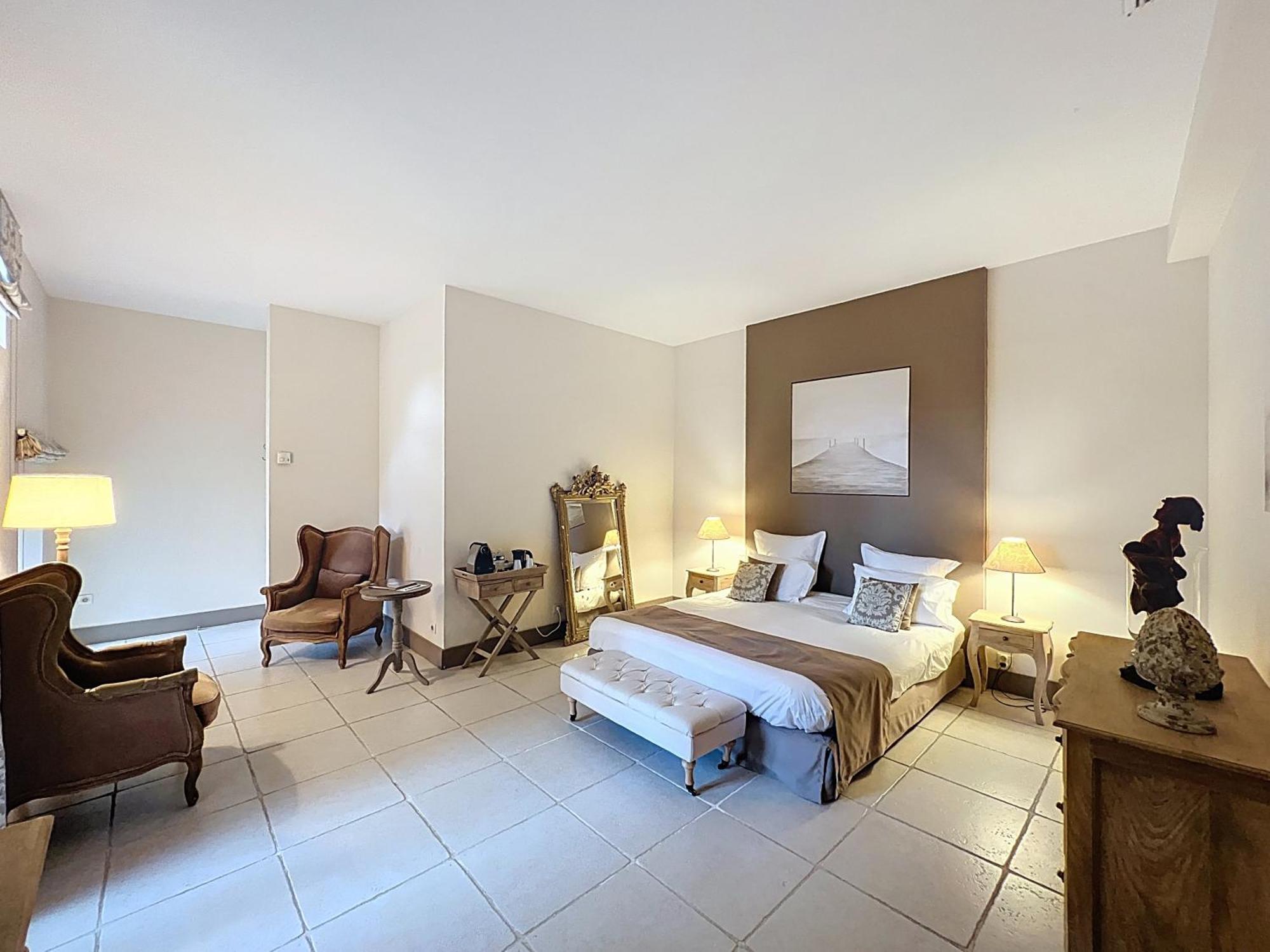 Collias Chambres D'Hotes La Maison De Leonie מראה חיצוני תמונה