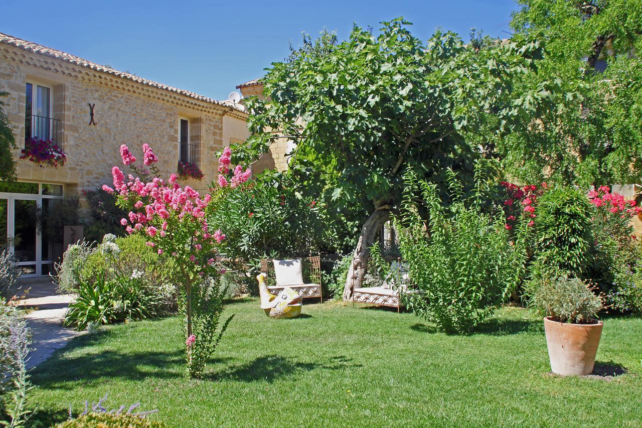 Collias Chambres D'Hotes La Maison De Leonie מראה חיצוני תמונה