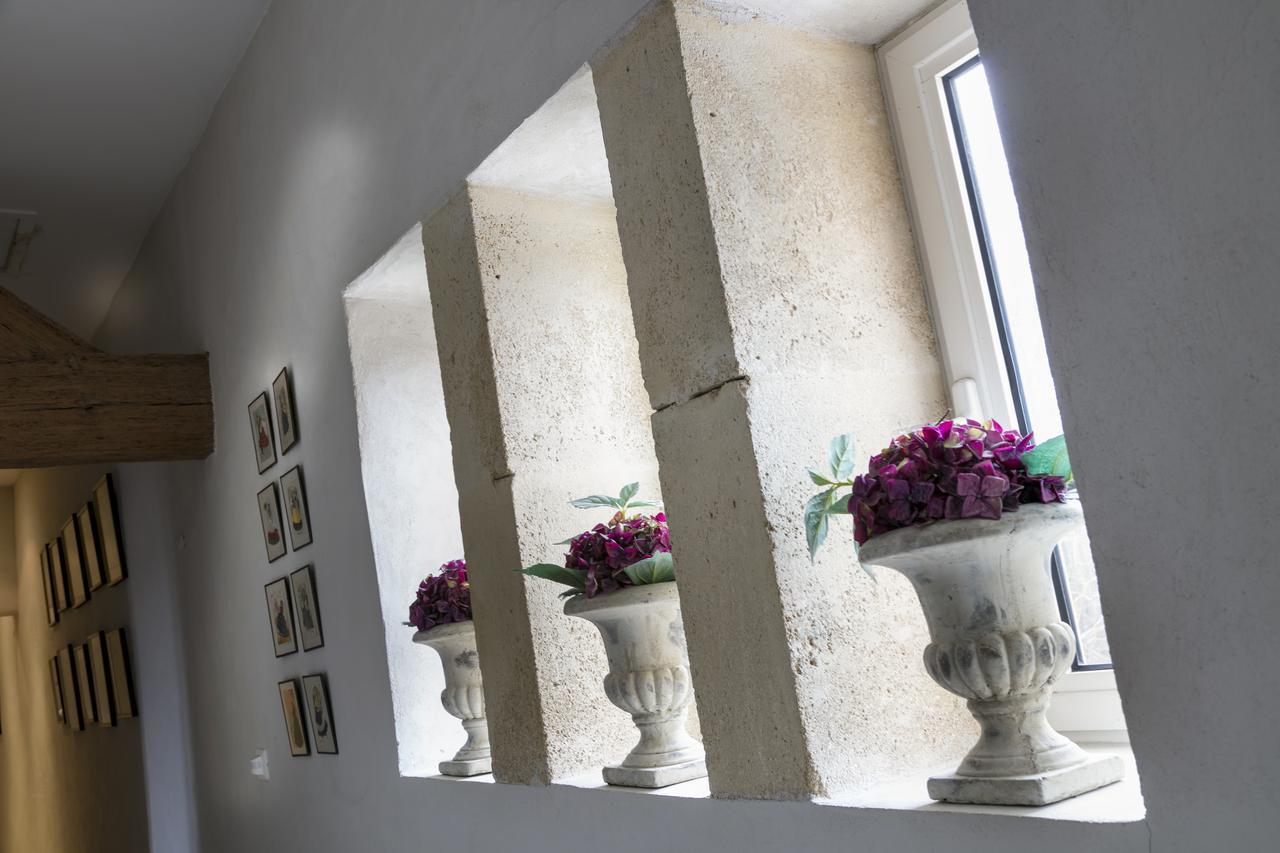 Collias Chambres D'Hotes La Maison De Leonie מראה חיצוני תמונה
