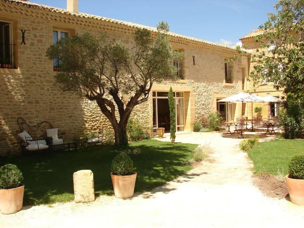 Collias Chambres D'Hotes La Maison De Leonie מראה חיצוני תמונה
